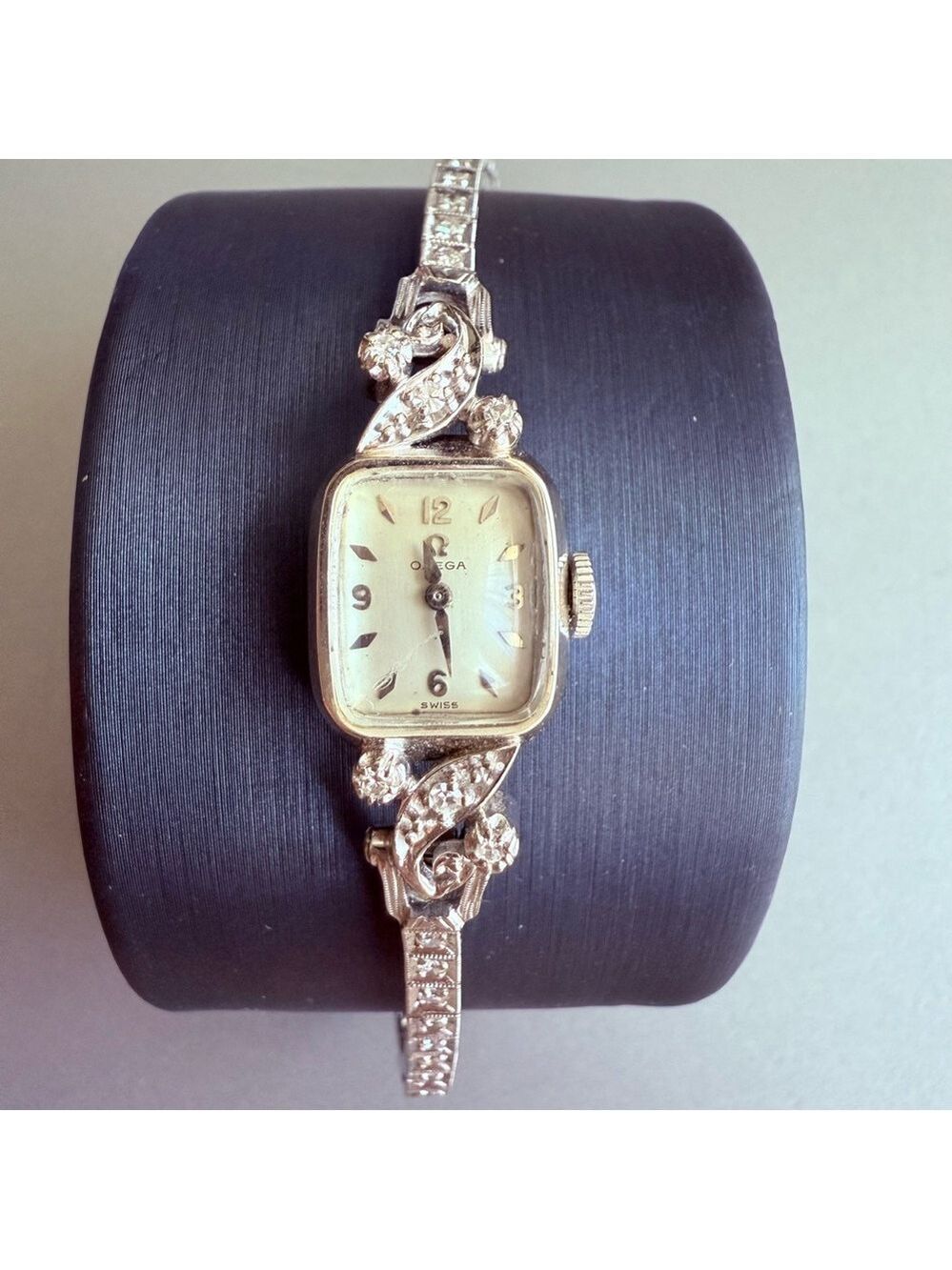 Vintage Omega Art Deco 14k White Gold Diamond Band Ladies Watch WORKING